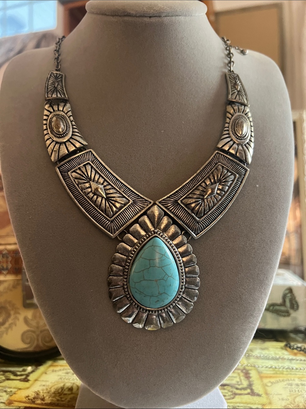Silver-Tone Statement Necklace with Turquoise like Teardrop